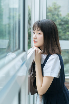 于越个人资料